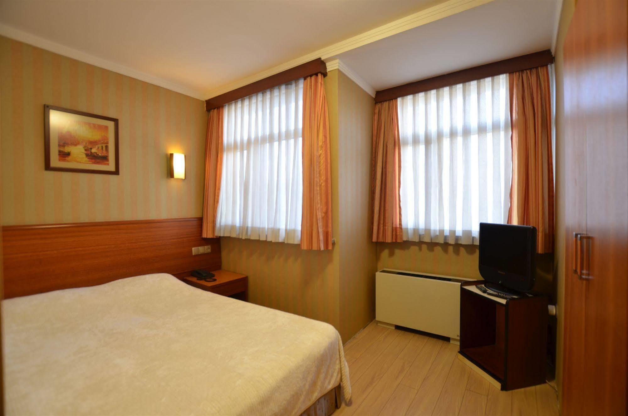Hotel Inter Istanbul Exterior foto